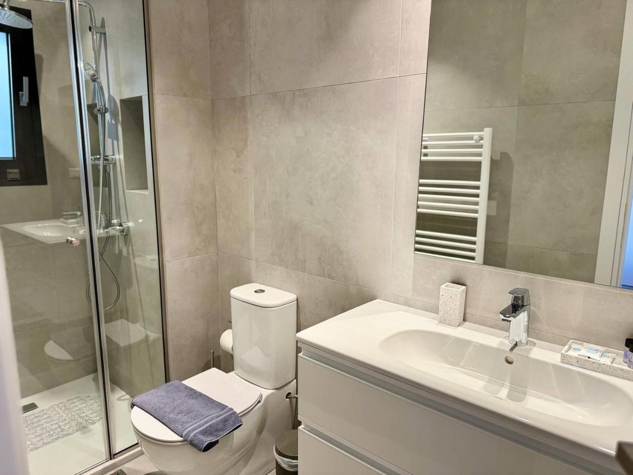 Lux Ampelokipi Daire *