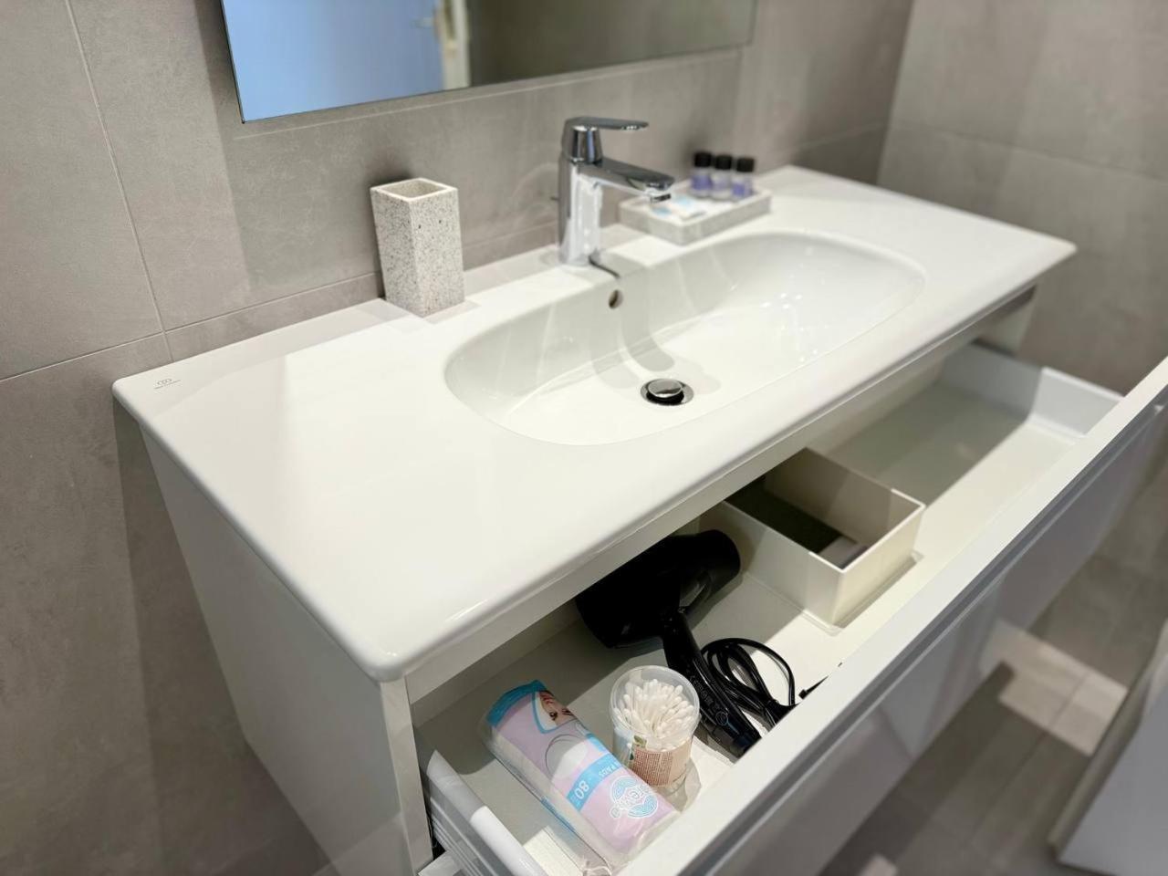 Apartment Lux Ampelokipi Athens